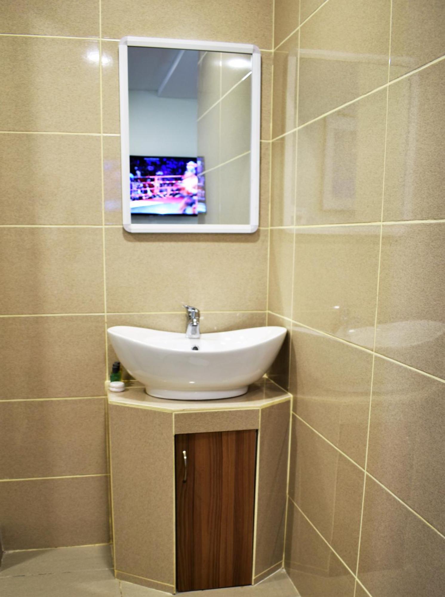Xpeed Holiday Hotel Kuala Lumpur Bagian luar foto