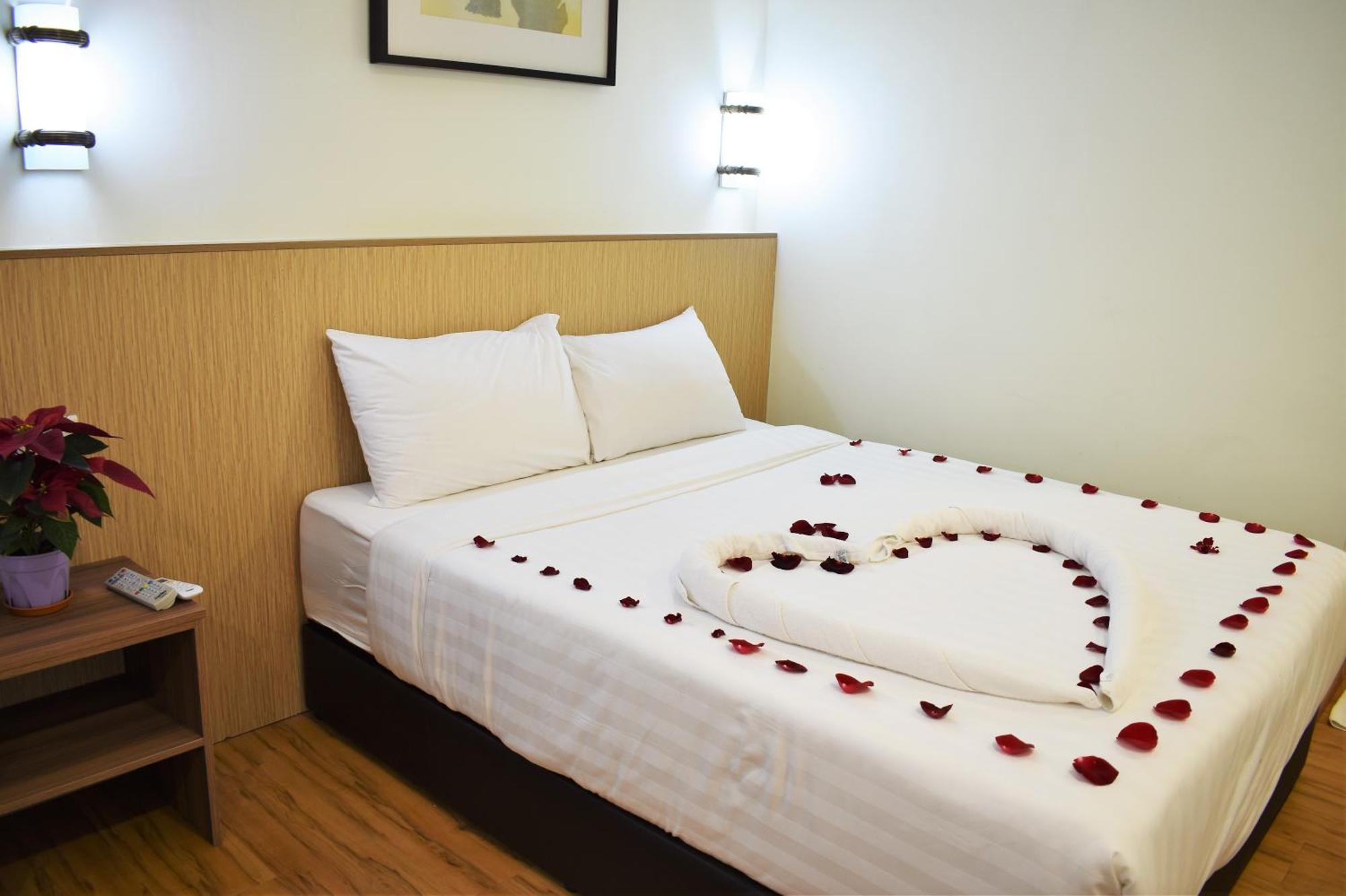 Xpeed Holiday Hotel Kuala Lumpur Bagian luar foto