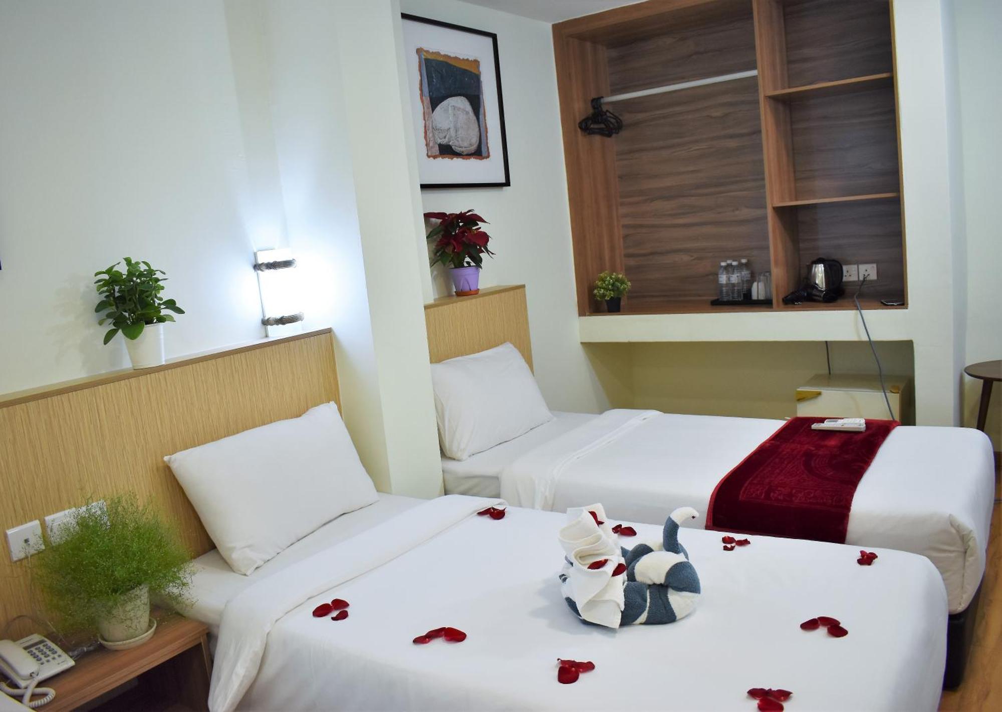 Xpeed Holiday Hotel Kuala Lumpur Bagian luar foto