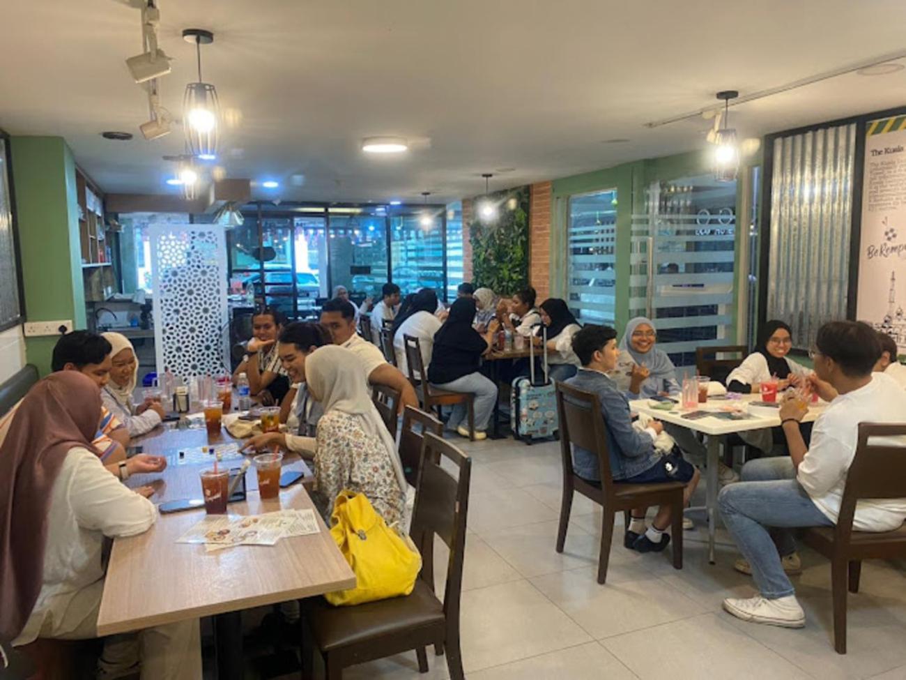 Xpeed Holiday Hotel Kuala Lumpur Bagian luar foto
